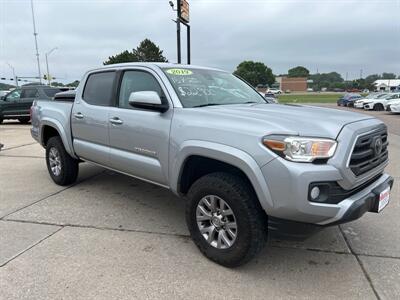 2019 Toyota Tacoma SR5   - Photo 8 - South Sioux City, NE 68776