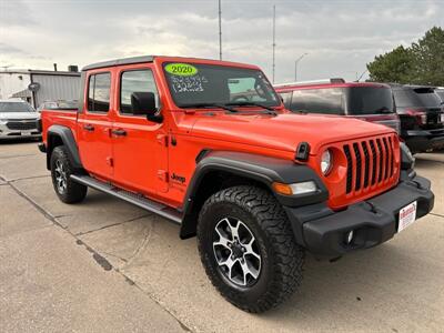 2020 Jeep Gladiator Sport S   - Photo 8 - South Sioux City, NE 68776