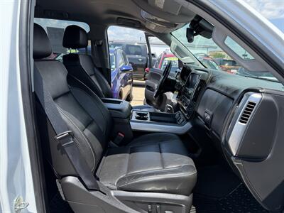 2017 Chevrolet Silverado 3500 LTZ   - Photo 12 - South Sioux City, NE 68776