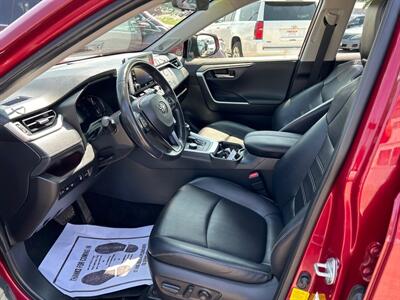 2020 Toyota RAV4 Limited   - Photo 10 - South Sioux City, NE 68776