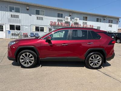 2020 Toyota RAV4 Limited   - Photo 2 - South Sioux City, NE 68776