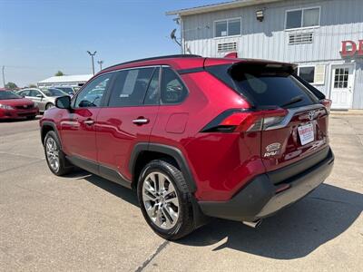 2020 Toyota RAV4 Limited   - Photo 3 - South Sioux City, NE 68776
