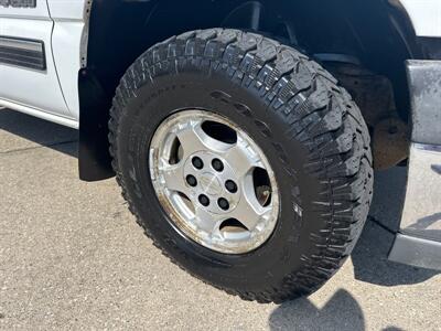 2000 Chevrolet Silverado 1500 LS   - Photo 9 - South Sioux City, NE 68776