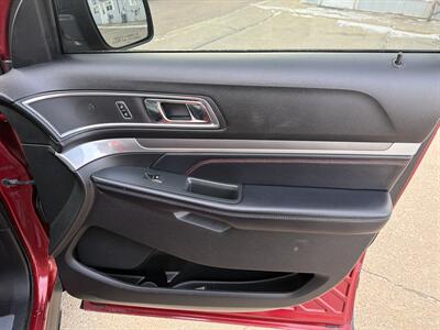 2017 Ford Explorer Sport   - Photo 23 - South Sioux City, NE 68776