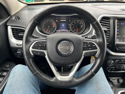 2016 Jeep Cherokee Trailhawk   - Photo 24 - South Sioux City, NE 68776