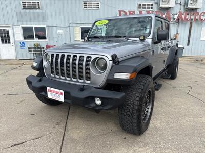 2020 Jeep Gladiator Sport   - Photo 1 - South Sioux City, NE 68776