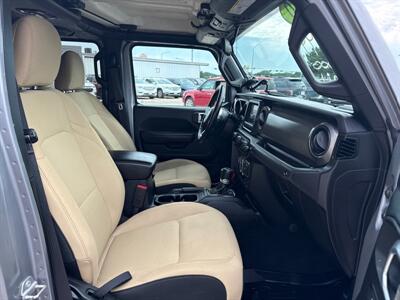 2020 Jeep Gladiator Sport   - Photo 18 - South Sioux City, NE 68776