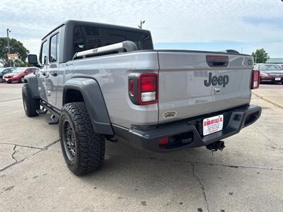 2020 Jeep Gladiator Sport   - Photo 6 - South Sioux City, NE 68776