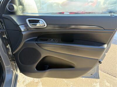 2022 Jeep Grand Cherokee WK Laredo X   - Photo 22 - South Sioux City, NE 68776