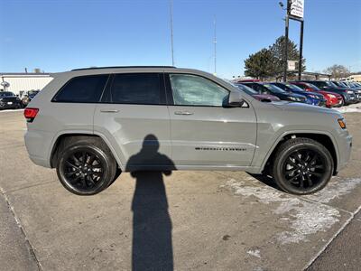 2022 Jeep Grand Cherokee WK Laredo X   - Photo 6 - South Sioux City, NE 68776