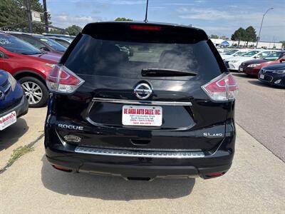 2016 Nissan Rogue S   - Photo 4 - South Sioux City, NE 68776