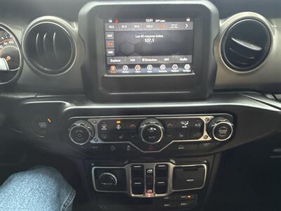 2020 Jeep Gladiator Sport   - Photo 27 - South Sioux City, NE 68776