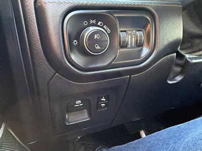 2019 RAM 1500 Laramie Longhorn   - Photo 33 - South Sioux City, NE 68776