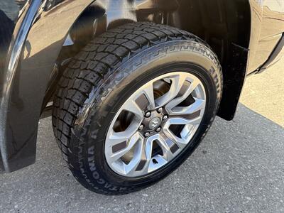 2019 RAM 1500 Laramie Longhorn   - Photo 11 - South Sioux City, NE 68776