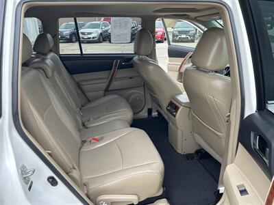 2011 Toyota Highlander Limited   - Photo 18 - South Sioux City, NE 68776