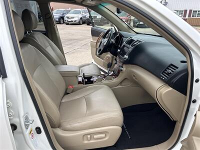 2011 Toyota Highlander Limited   - Photo 20 - South Sioux City, NE 68776