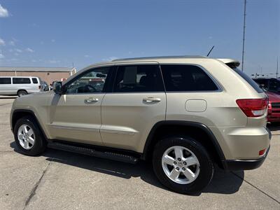2011 Jeep Grand Cherokee Laredo   - Photo 4 - South Sioux City, NE 68776
