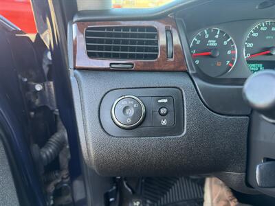 2011 Chevrolet Impala LT   - Photo 30 - South Sioux City, NE 68776