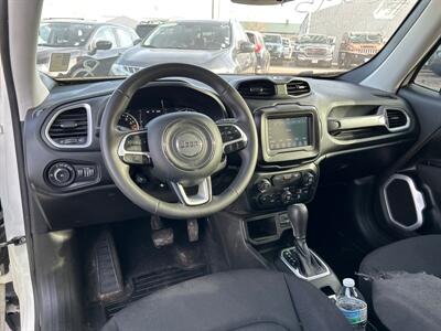 2020 Jeep Renegade Latitude   - Photo 10 - South Sioux City, NE 68776