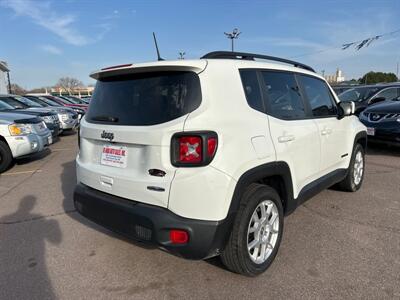 2020 Jeep Renegade Latitude   - Photo 5 - South Sioux City, NE 68776