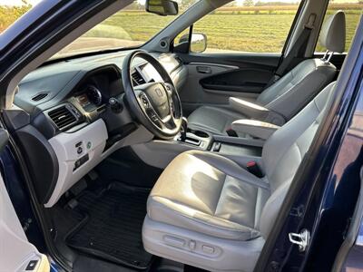 2019 Honda Ridgeline RTL-T   - Photo 11 - South Sioux City, NE 68776