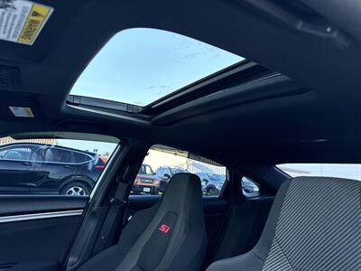 2019 Honda Civic Si w/Summer Tires   - Photo 25 - South Sioux City, NE 68776