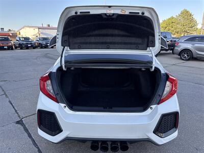 2019 Honda Civic Si w/Summer Tires   - Photo 17 - South Sioux City, NE 68776