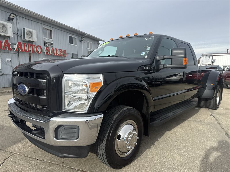 2016 Ford F-350 Super Duty XLT   - Photo 1 - South Sioux City, NE 68776