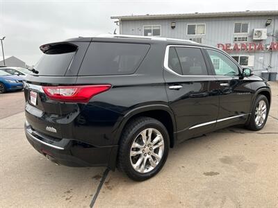 2019 Chevrolet Traverse High Country   - Photo 8 - South Sioux City, NE 68776