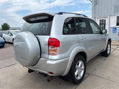 2002 Toyota RAV4   - Photo 5 - South Sioux City, NE 68776
