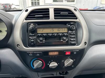 2002 Toyota RAV4   - Photo 20 - South Sioux City, NE 68776
