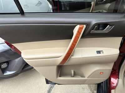 2010 Toyota Highlander Limited - Photo 16 - South Sioux City, NE 68776