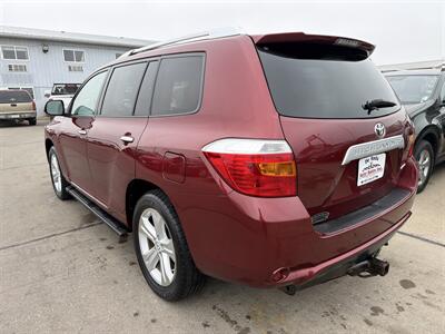 2010 Toyota Highlander Limited - Photo 4 - South Sioux City, NE 68776