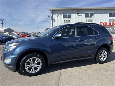 2017 Chevrolet Equinox LT   - Photo 2 - South Sioux City, NE 68776