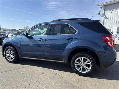 2017 Chevrolet Equinox LT   - Photo 4 - South Sioux City, NE 68776
