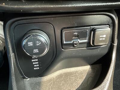 2015 Jeep Renegade Trailhawk   - Photo 33 - South Sioux City, NE 68776