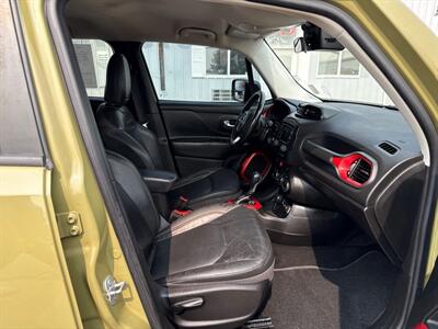 2015 Jeep Renegade Trailhawk   - Photo 25 - South Sioux City, NE 68776