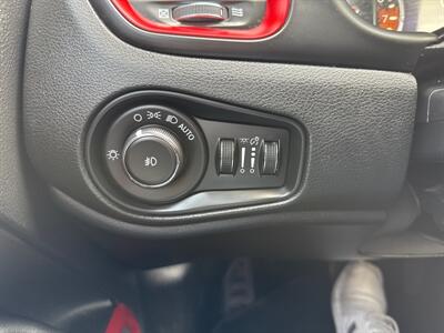 2015 Jeep Renegade Trailhawk   - Photo 35 - South Sioux City, NE 68776