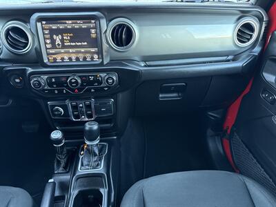 2021 Jeep Gladiator Overland   - Photo 22 - South Sioux City, NE 68776