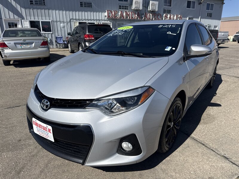 2016 Toyota Corolla S   - Photo 1 - South Sioux City, NE 68776