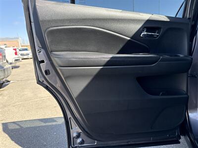 2016 Honda Pilot EX-L w/Honda Sensing   - Photo 18 - South Sioux City, NE 68776