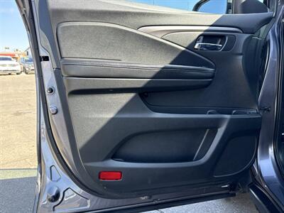 2016 Honda Pilot EX-L w/Honda Sensing   - Photo 15 - South Sioux City, NE 68776