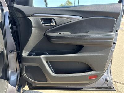 2016 Honda Pilot EX-L w/Honda Sensing   - Photo 21 - South Sioux City, NE 68776