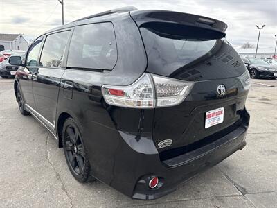 2013 Toyota Sienna SE 8-Passenger   - Photo 5 - South Sioux City, NE 68776