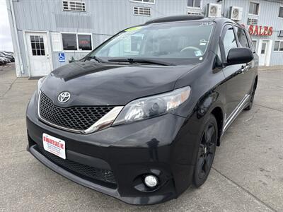 2013 Toyota Sienna SE 8-Passenger   - Photo 1 - South Sioux City, NE 68776