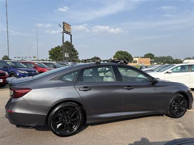 2018 Honda Accord LX   - Photo 8 - South Sioux City, NE 68776
