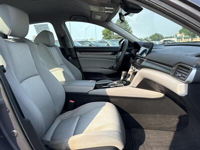 2018 Honda Accord LX   - Photo 19 - South Sioux City, NE 68776