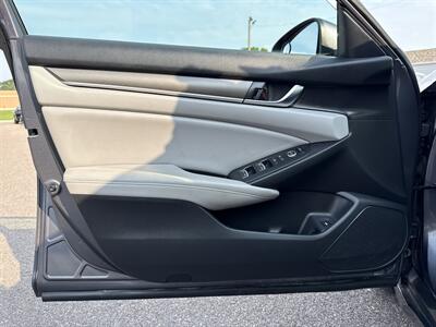 2018 Honda Accord LX   - Photo 15 - South Sioux City, NE 68776