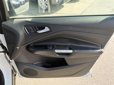 2017 Ford Escape Titanium   - Photo 21 - South Sioux City, NE 68776