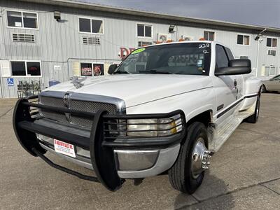 1999 Dodge Ram 3500 Laramie SLT   - Photo 1 - South Sioux City, NE 68776